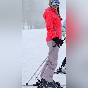 Helly Hansen ski jacket for Winter Accessories
